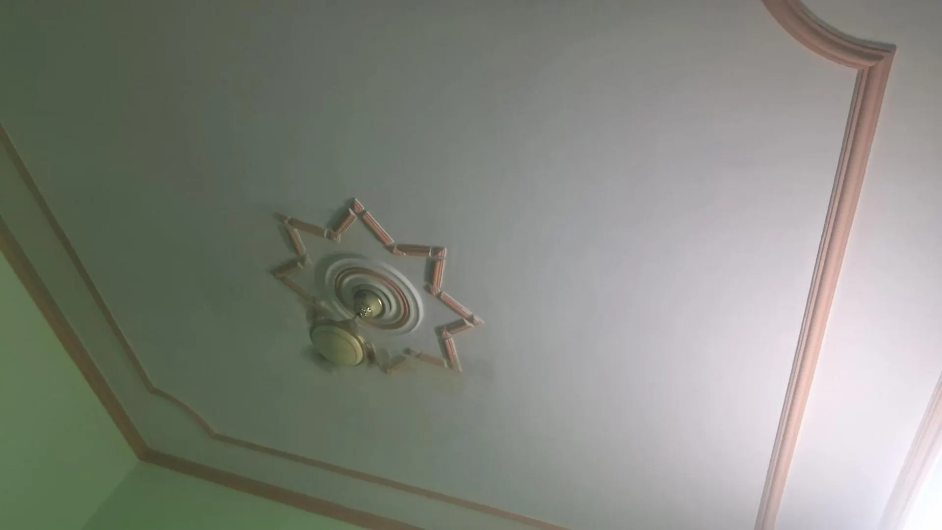 The Laxman Guest House Varanasi 0*,  India
